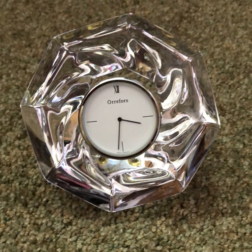 Orrefors crystal clock